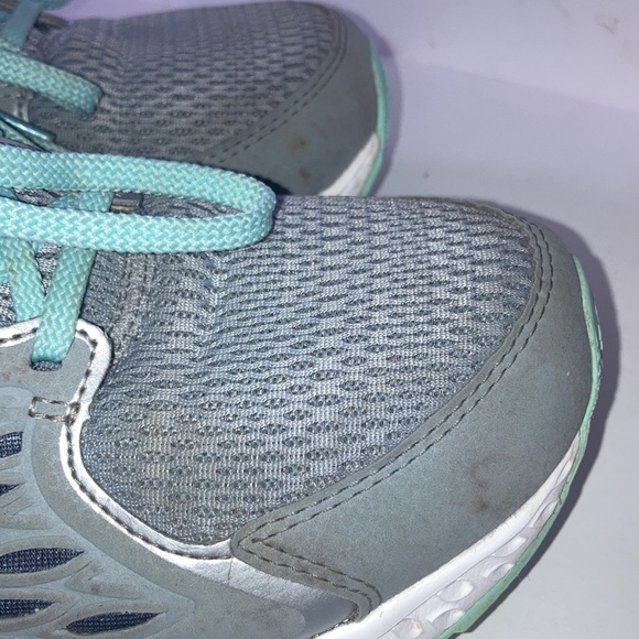 2 for $40 NEW BALANCE Shoes W420v3 Running Shoes Women’s Size 9 - Picture 12 of 14